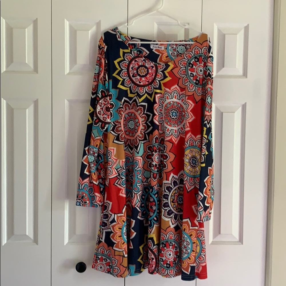 Patterned long sleeve dress.